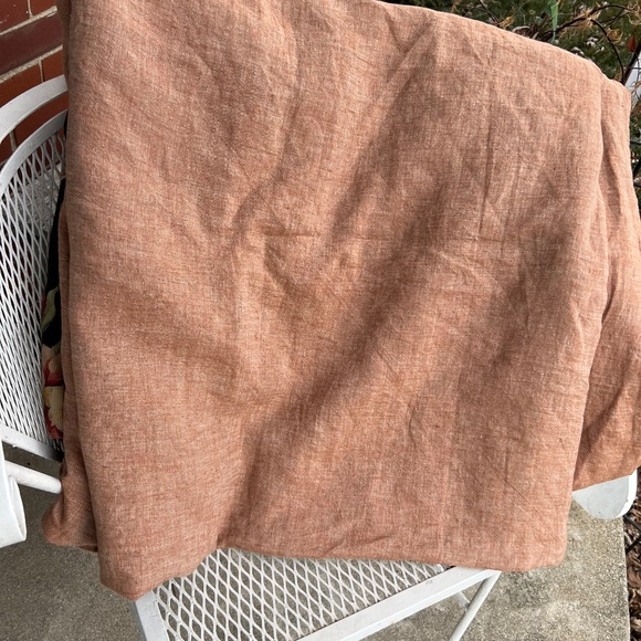 West Elm Linen Duvet Cover, King Cal. King, Brick color - Picture 3 of 3